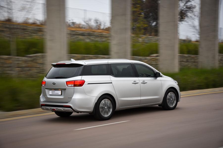 Kia Grand Sedona 2015 года  (ZA) (фото 22 из 30)
